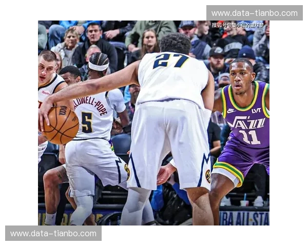金州飓风与盐湖城铁锁：回望2017勇士vs爵士，那场关于纯粹篮球的终极较量